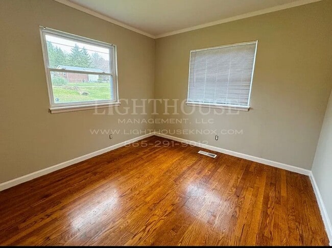 Building Photo - 1505 Rambling Rd