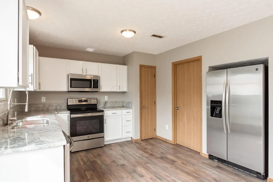 Building Photo - 4769 Hoseah St