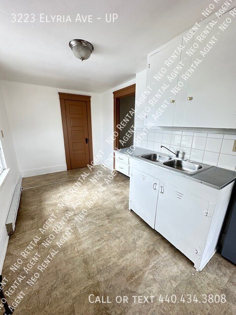 Building Photo - 3223 Elyria Ave