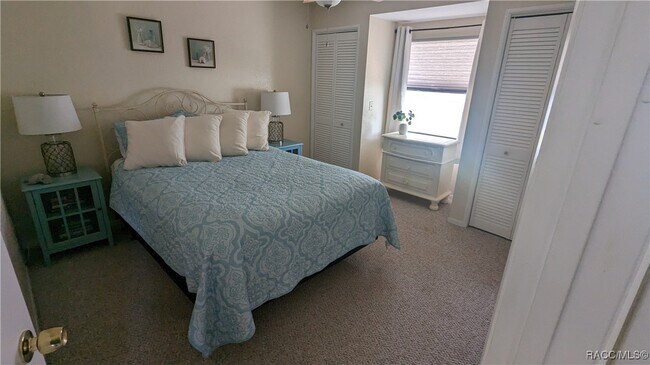 Building Photo - 9664 W Plantation Ln