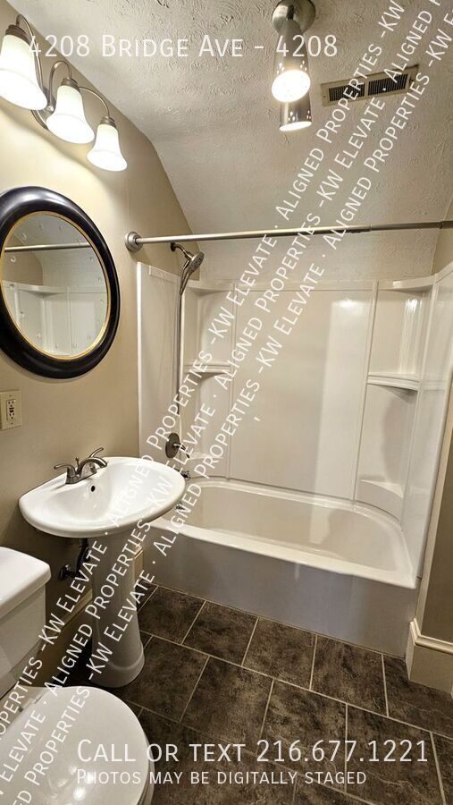 Building Photo - 4208 Bridge Ave