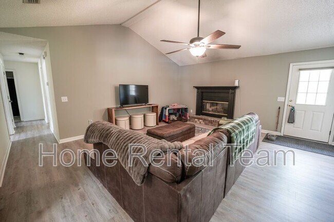 Building Photo - 225 Mt Olivet Church Rd