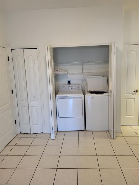 Building Photo - 3104 L Pavia Blvd