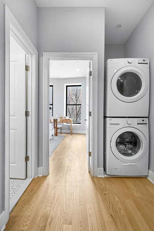 Building Photo - 307 W 136th St