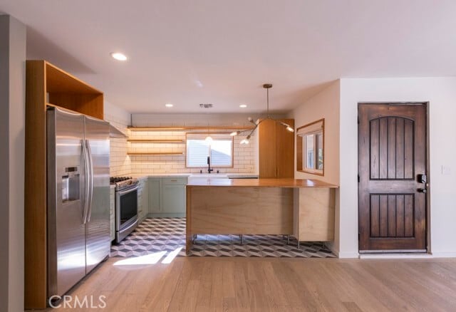 Building Photo - 336 Museum Dr