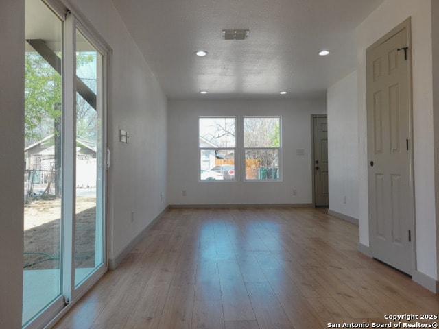 Building Photo - 120 Henry St