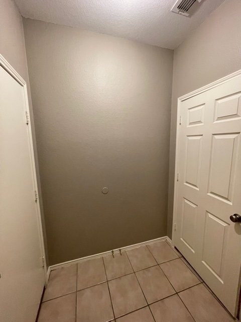 Building Photo - 5728 Bedrock Dr
