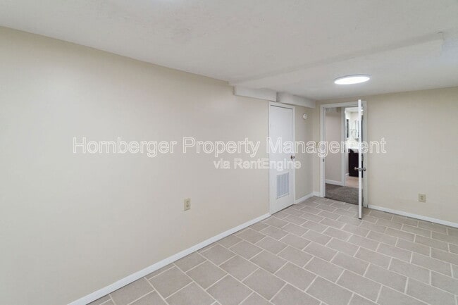 Building Photo - 208 W 23rd Ave