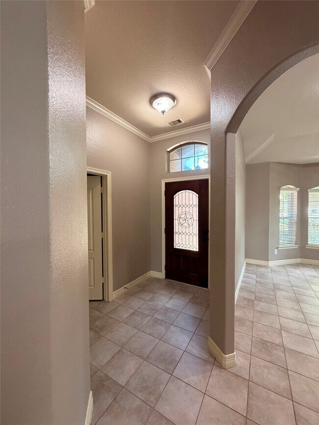 Building Photo - 7211 Durango Creek Dr