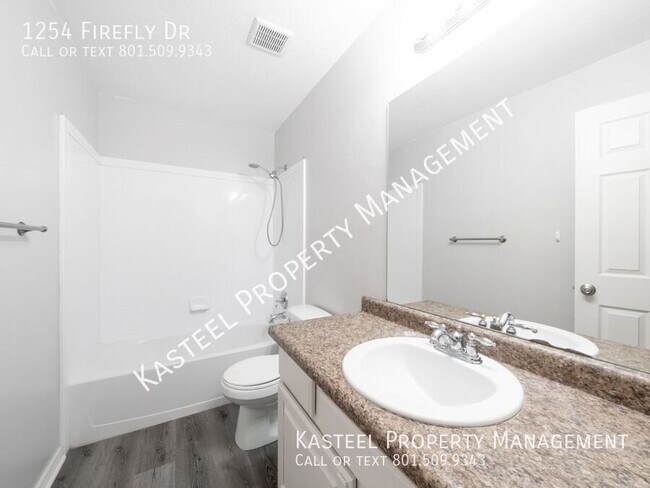 Building Photo - 1254 Firefly Dr
