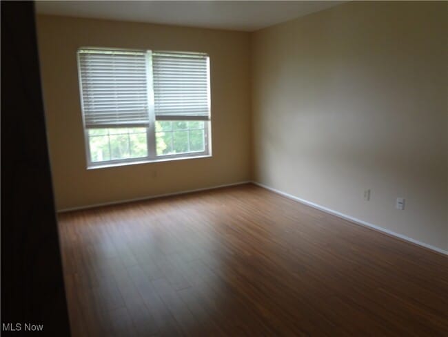 Building Photo - 1304 Stoney Run Trail
