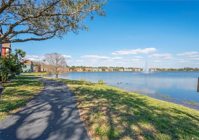Building Photo - 10512 White Lake Ct