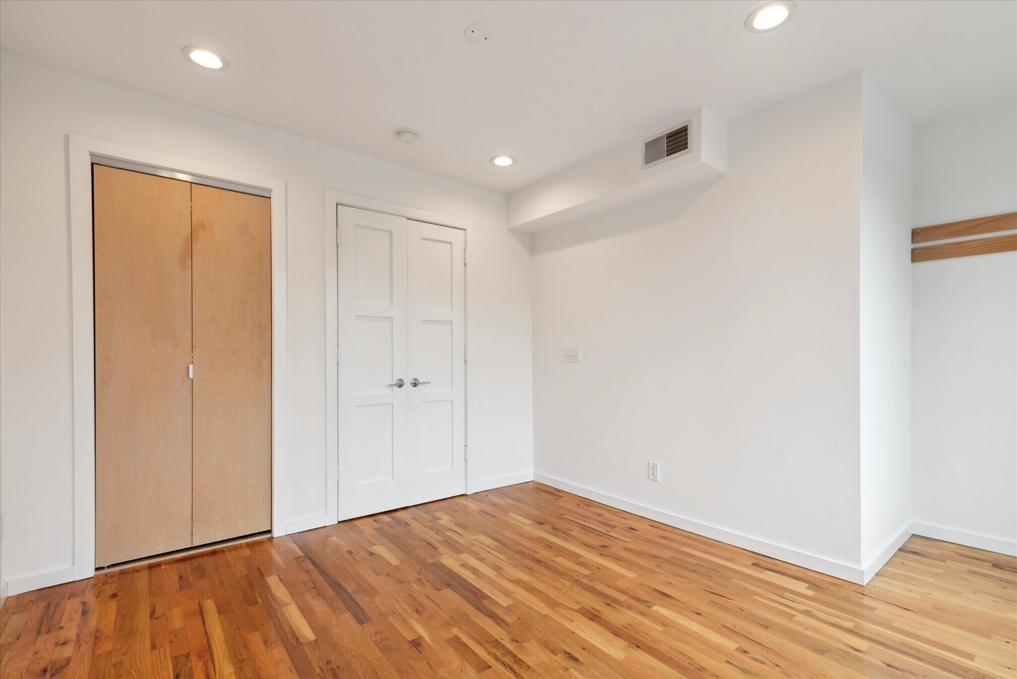 Building Photo - 1432 N Cadwallader St