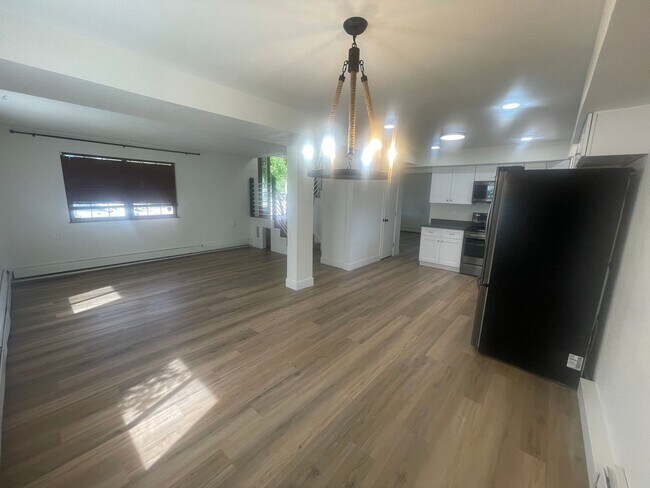 Building Photo - 6733 Galley Rd