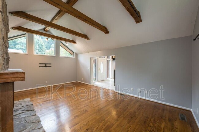 Building Photo - 1125 Trailmore Dr