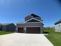Building Photo - 1360 Goldenwood Dr