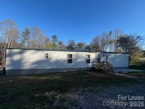 Building Photo - 108 Ricks Ln