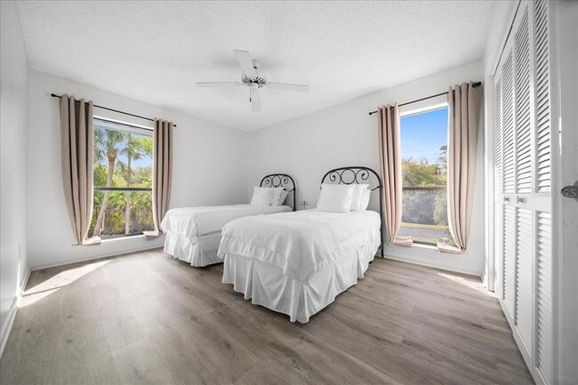 Building Photo - 2925 N Rivers Edge Blvd