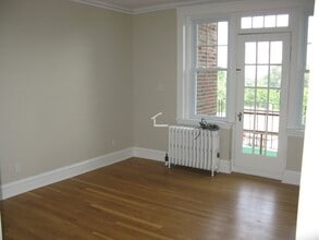 Building Photo - 2041 Commonwealth Ave