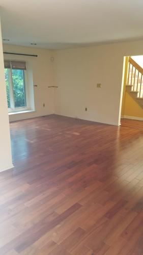 Building Photo - 80 Riverbend Dr