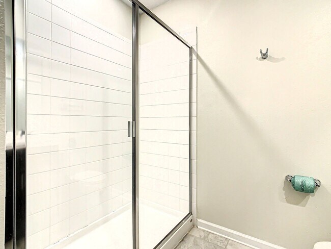 Building Photo - Beautiful 2-Bedroom, 2-Bath Furnished Condo in ChampionsGate Resort – Furniture Optional!