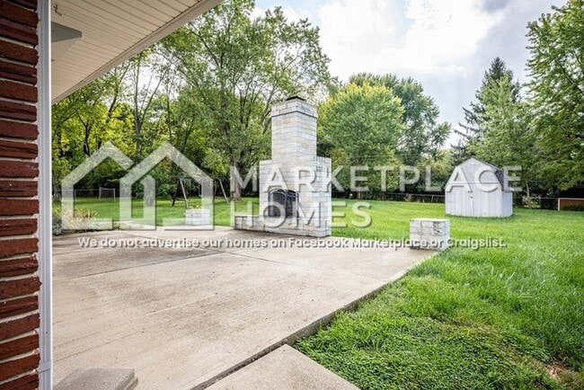 Building Photo - 2820 Oriole Dr