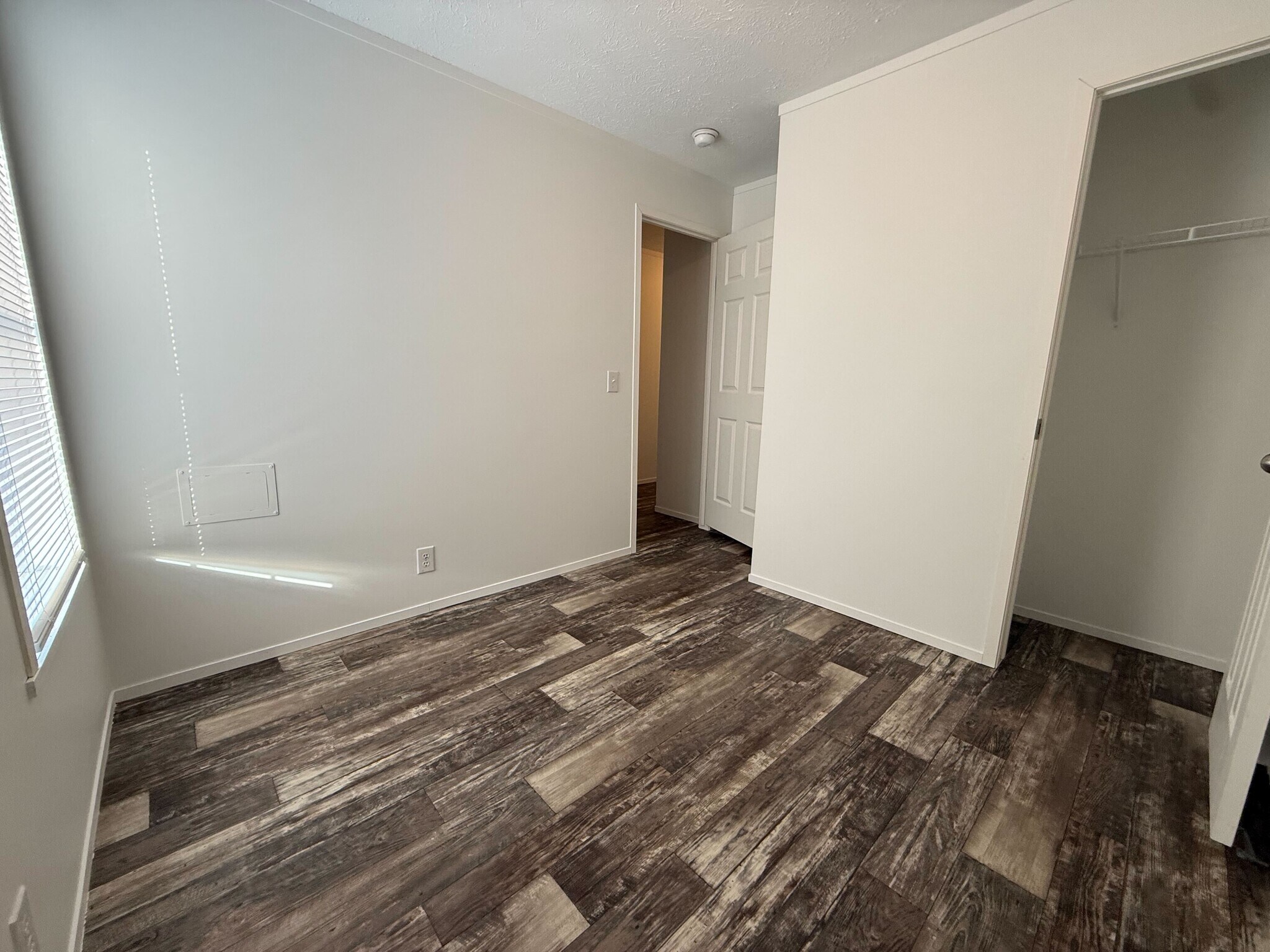 Building Photo - 11719 Cascade Cir