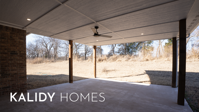 Building Photo - 305 Kirks Holw