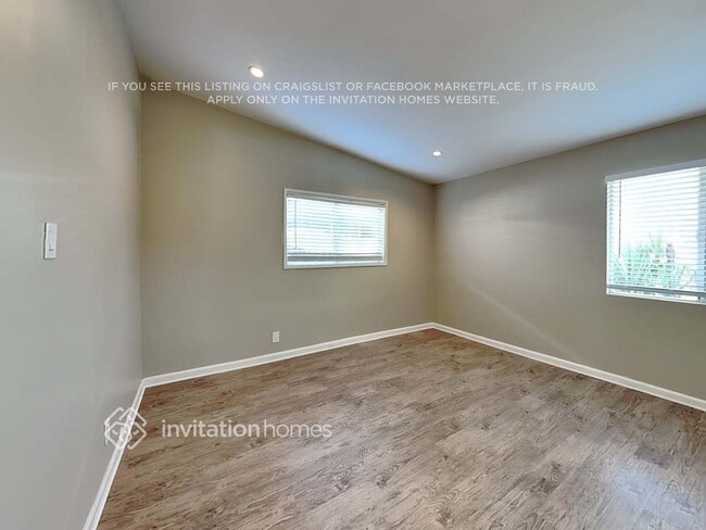 Building Photo - 18612 Arminta St