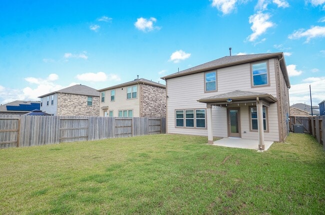 Building Photo - 2892 Grand Anse Dr