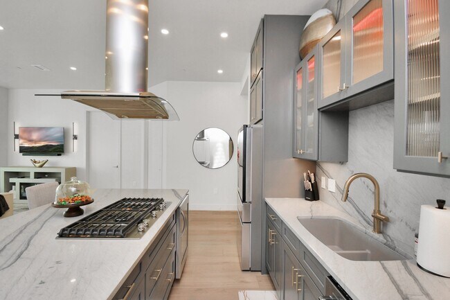 Building Photo - 1600 Post Oak Blvd