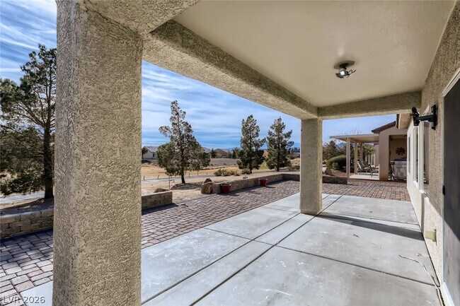 Building Photo - 2517 Willow Wren Dr