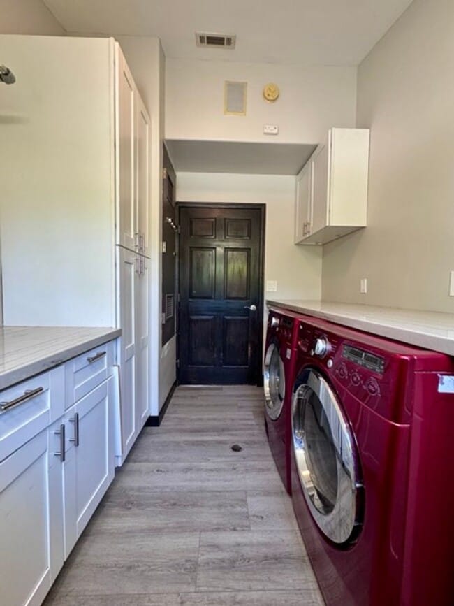 Building Photo - Welcome to this stunning upgraded ranch-st...