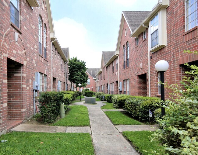 Building Photo - 11735 Alief Clodine Rd