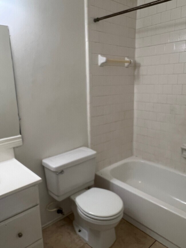 Building Photo - 6111 Quiet Village Ct