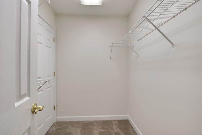 Building Photo - 540 Battlecreek Way