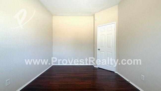 Building Photo - 12436 Honeybear Ln