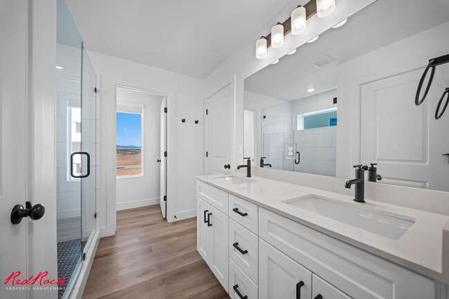 Building Photo - Brand New 3 Bedroom Townhome