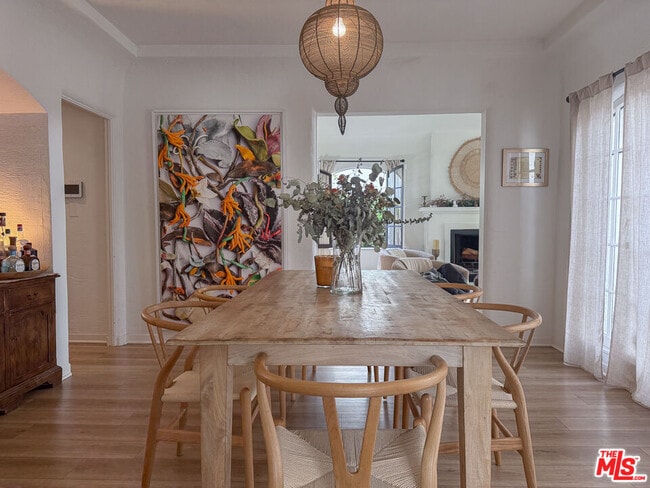 Building Photo - 316 S Wetherly Dr