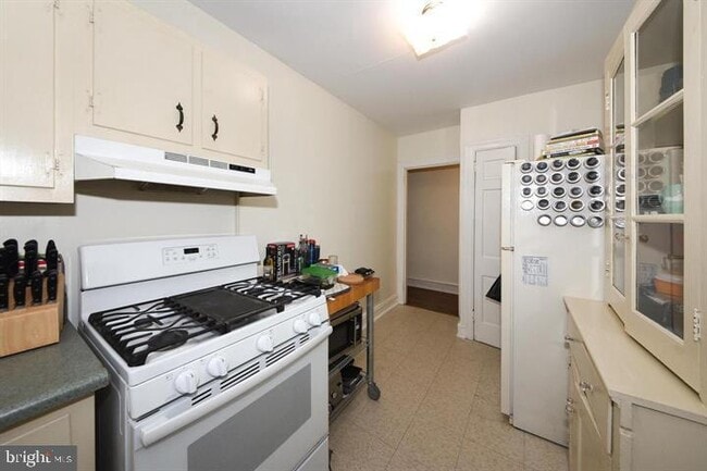 Building Photo - 427 W Sedgwick St