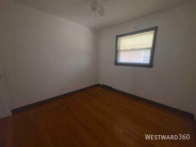 Building Photo - 13820 S Tracy-SFH