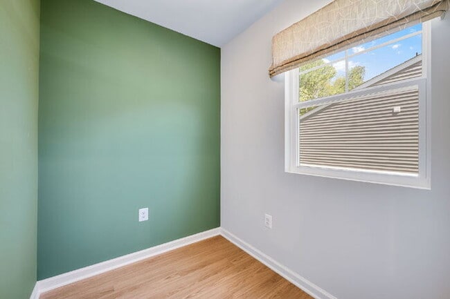 Building Photo - 3 Bedroom Single-Family Home with 2-Car Garage in Glen Allen (23060) – $2,650/mo