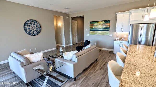 Building Photo - 13036 N Spinystar Dr