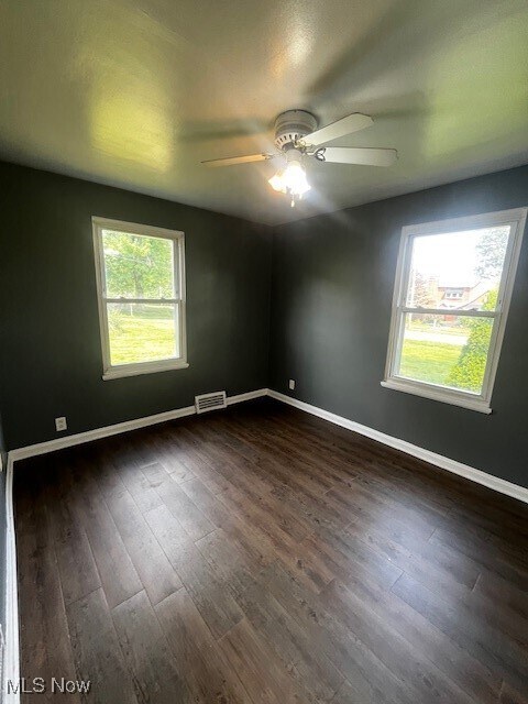 Building Photo - 1912 Overlook Ave