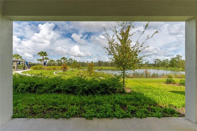 Building Photo - 8967 Chipping Sq Ln