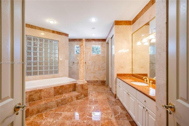 Building Photo - 129 Gavilan Ave