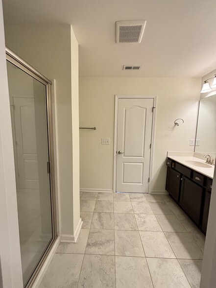Building Photo - 3411 Antler View Dr