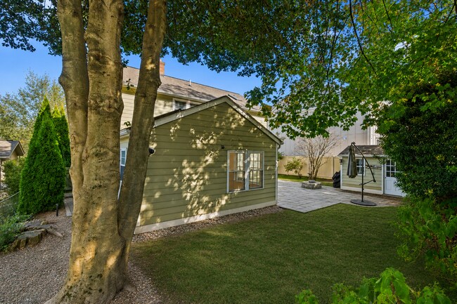 Building Photo - 3 Bed 3 Bath - Kensington Craftsman - Move In Ready
