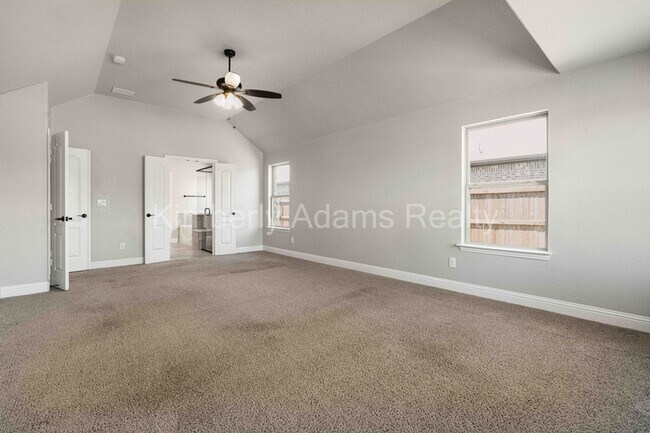 Building Photo - 213 Lariat Trail