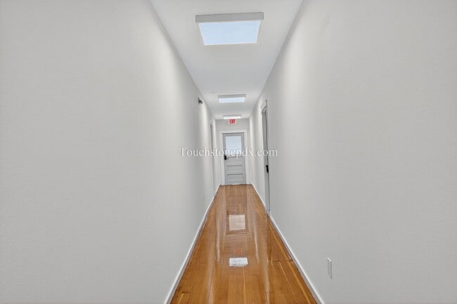 Building Photo - 4938 SE Foster Rd